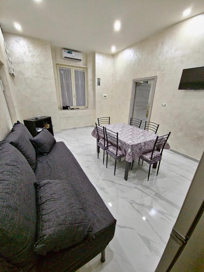 Ritmo Napoletano Apartment Napoli Ngoại thất bức ảnh
