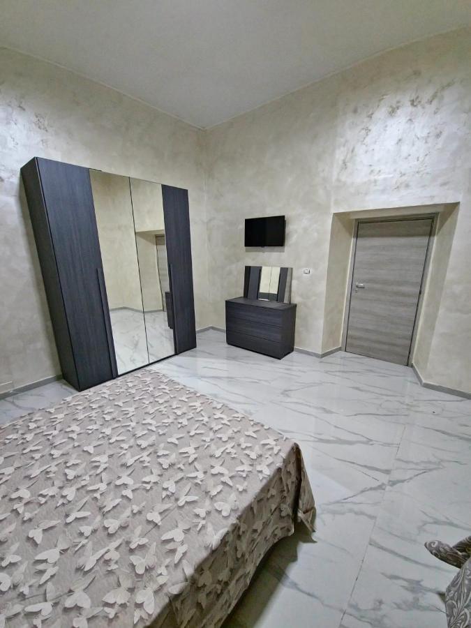 Ritmo Napoletano Apartment Napoli Ngoại thất bức ảnh